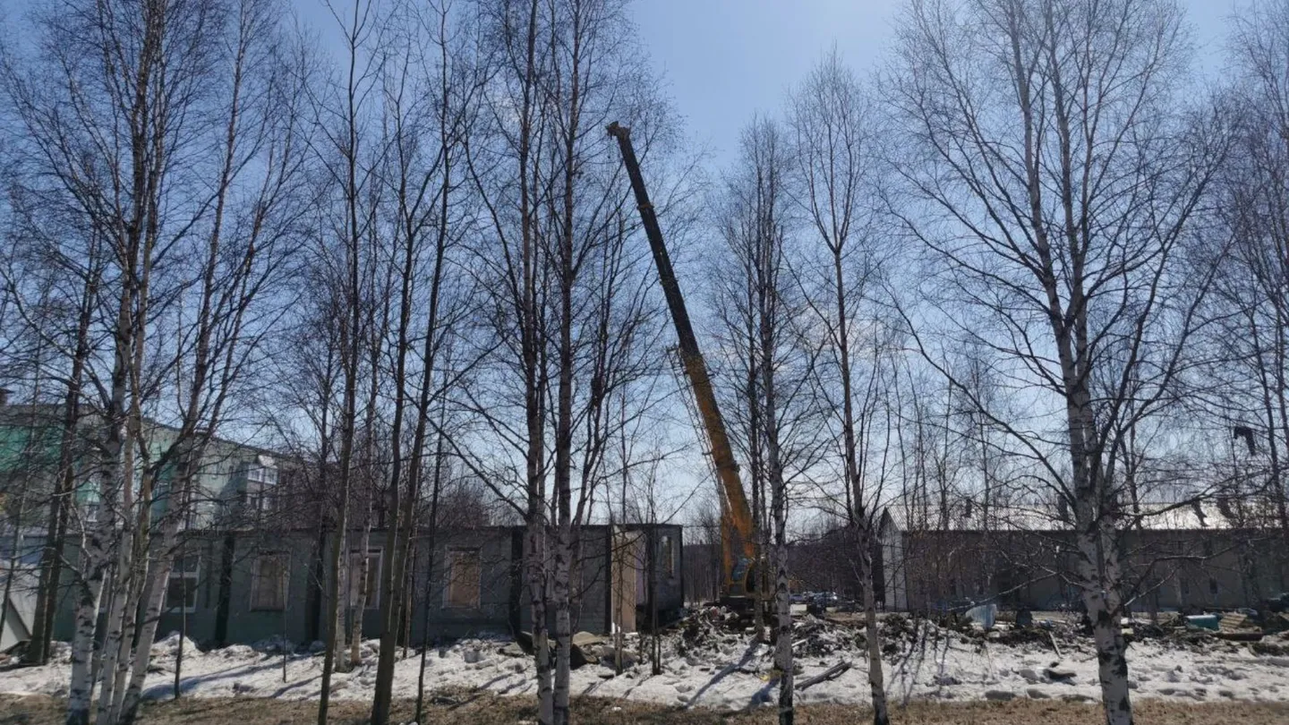 В Ноябрьске снесут более сорока аварийных домов | «Красный Север»