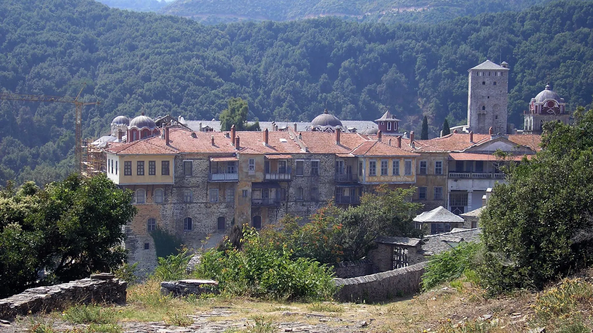 Вид на монастырь Иверон на Афоне. Источник: wikipedia.org