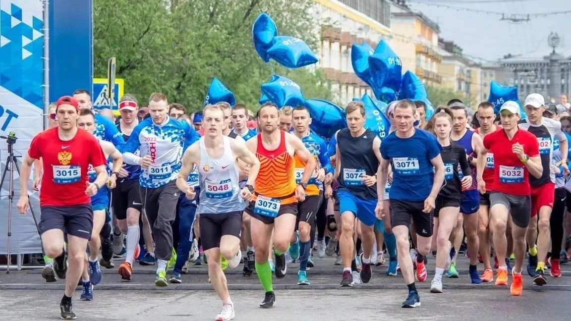 На старт в Воркуте вышли 437 любителей бега. Фото: департамент физкультуры и спорта ЯНАО