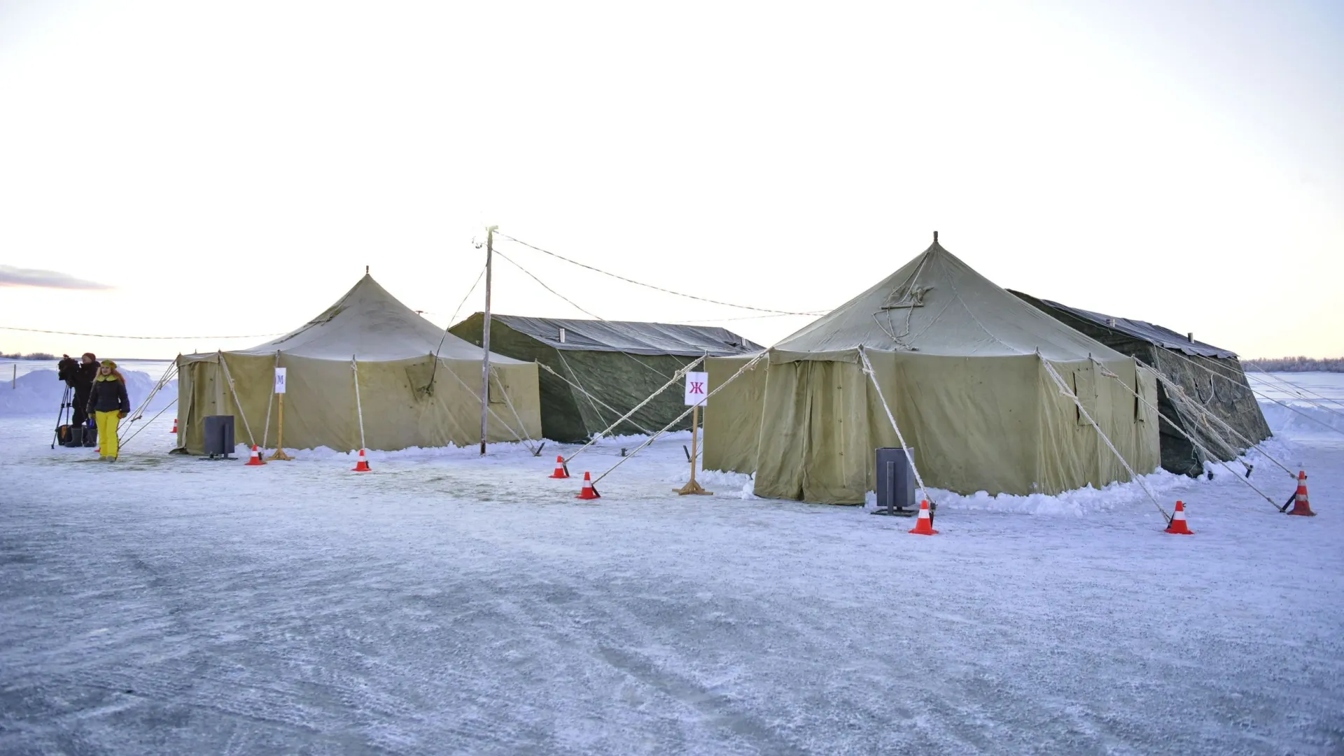 Все три купели будут накрыты теплыми палатками. Фото: Андрей Ткачёв / «Ямал-Медиа»
