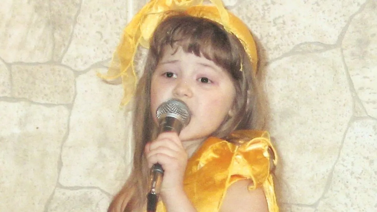 Будущая оперная певица в детстве. Фото: из личного архива Любови Медведевой