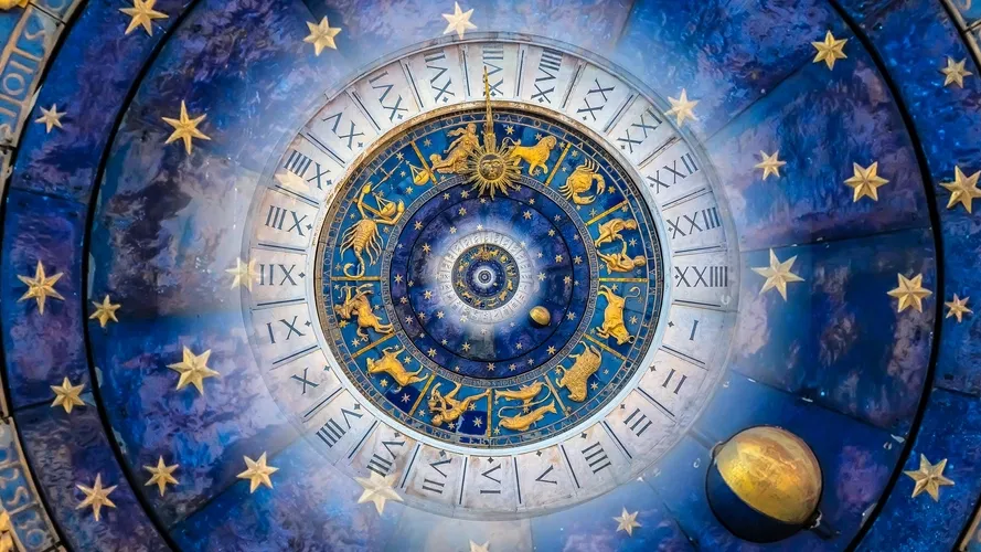 Гороскоп для всех знаков Зодиака на 17 июля 2022 года. Фото: Paolo Gallo / Shutterstock.com