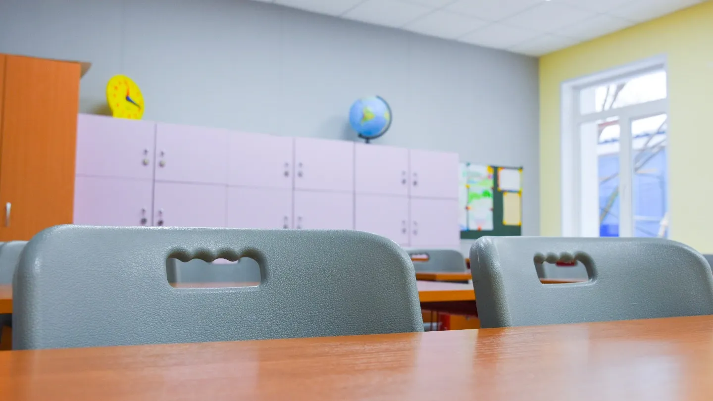 Как украсить кабинеты - решат школьники. Фото: предоставлено пресс-службой администрации Губкинского