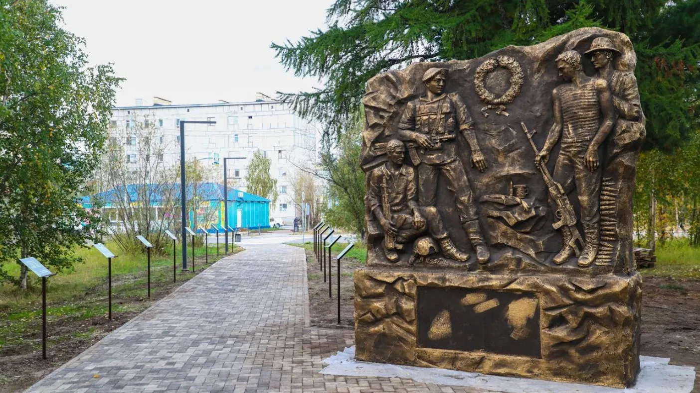Памятник появился по инициативе надымчан. Фото: t.me/zharomskih_DG