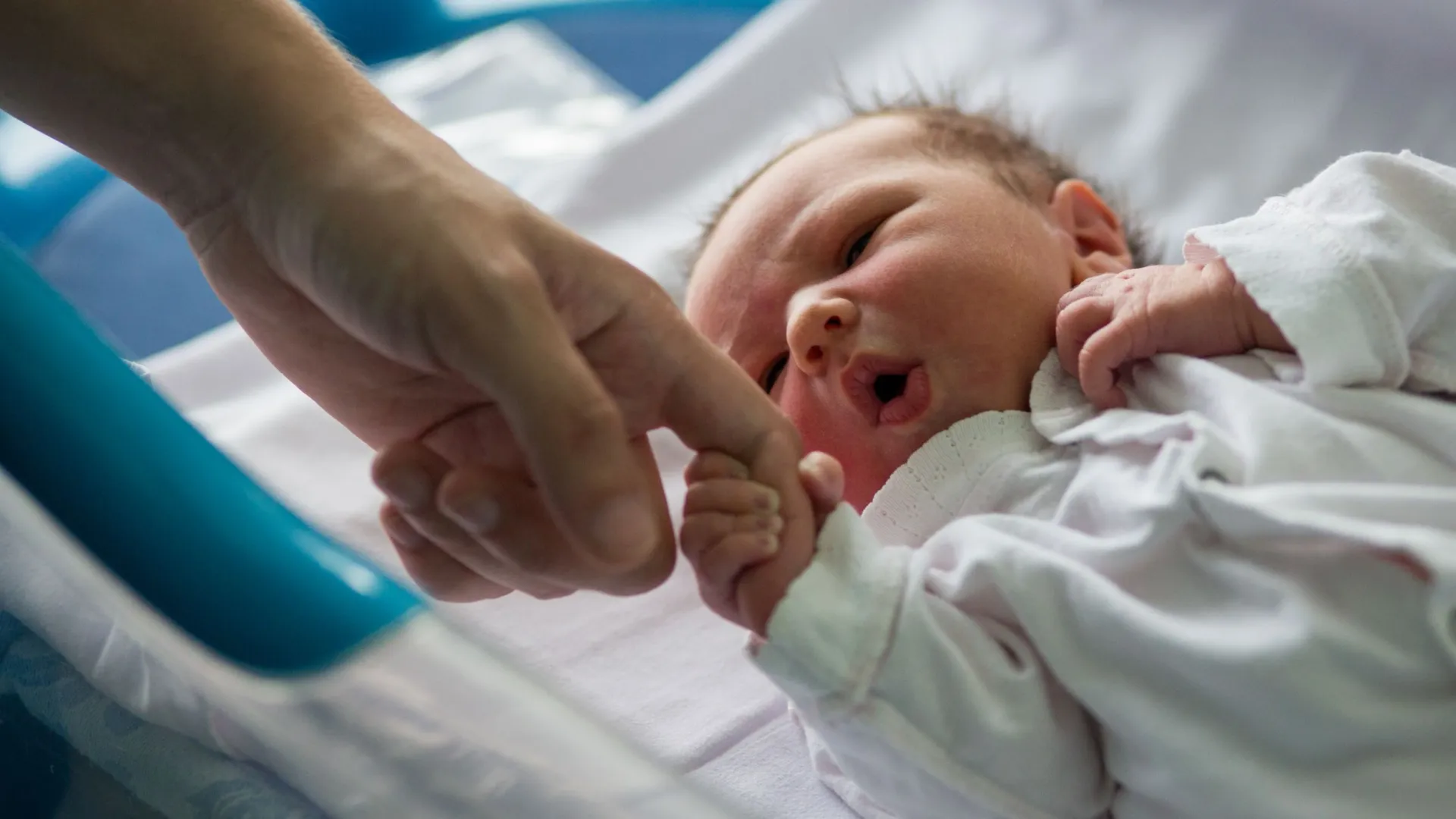 Генетика — на страже новорожденных. Фото: Galina Sharapova / Shutterstock / Fotodom