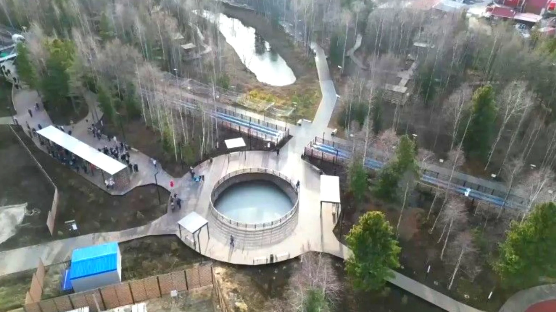 В парке появился пруд. Кадр из видео: vk.com/anton_kolodin_89