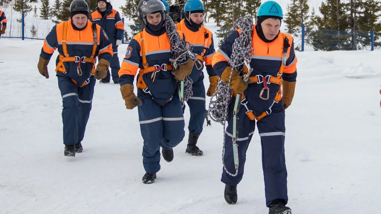 Ямальские спасатели всегда в боевой готовности. Фото: предоставлено департаментом гражданской защиты и пожарной безопасности ЯНАО