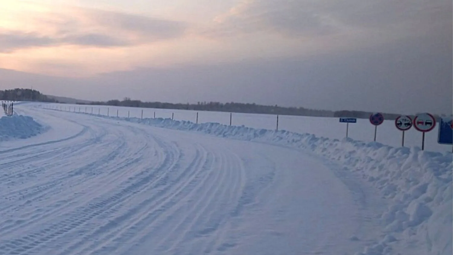 В Шурышкарском районе на зимник уже пустили машины