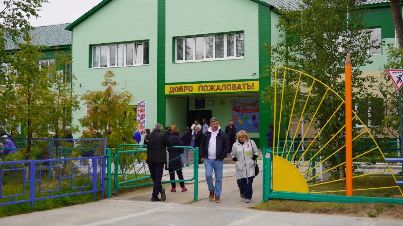 Каждая школа выбирает систему оценивания знаний учеников самостоятельно. Фото: Юлия Чудинова / Ямал-Медиа