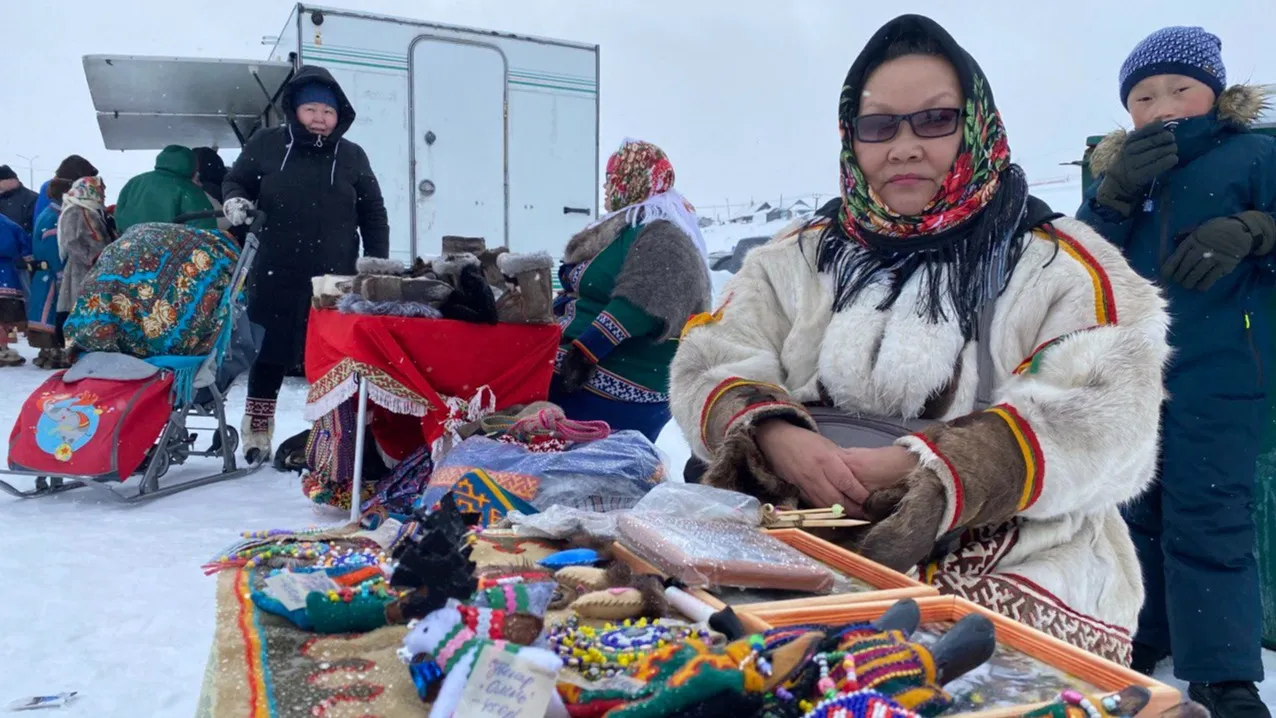 Сувениры с традиционными ненецкими орнаментами. Фото: Анастасия Ульянова/КРАСНЫЙ СЕВЕР