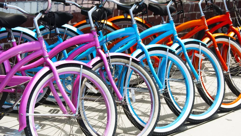 В Яр-Сале появится прокат велосипедов, роликов и самокатов. Фото: Vagabondivan / shutterstock.com / Fotodom
