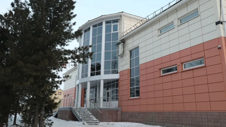 Новое здание молодежно-спортивного центра. Фото: admmuji.yanao.ru