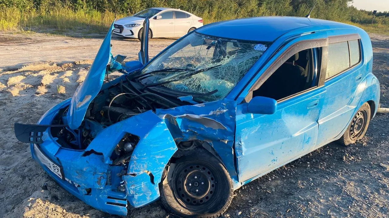 ДТП с пострадавшим произошло 26 августа на дороге от Надыма к аэропорту. Фото: пресс-служба Госавтоинспекции ЯНАО