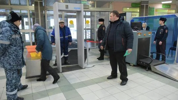 Андрей Ткачев / КРАСНЫЙ СЕВЕР