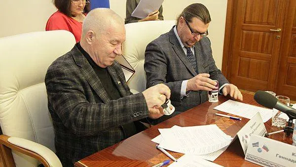 КРАСНЫЙ СЕВЕР
