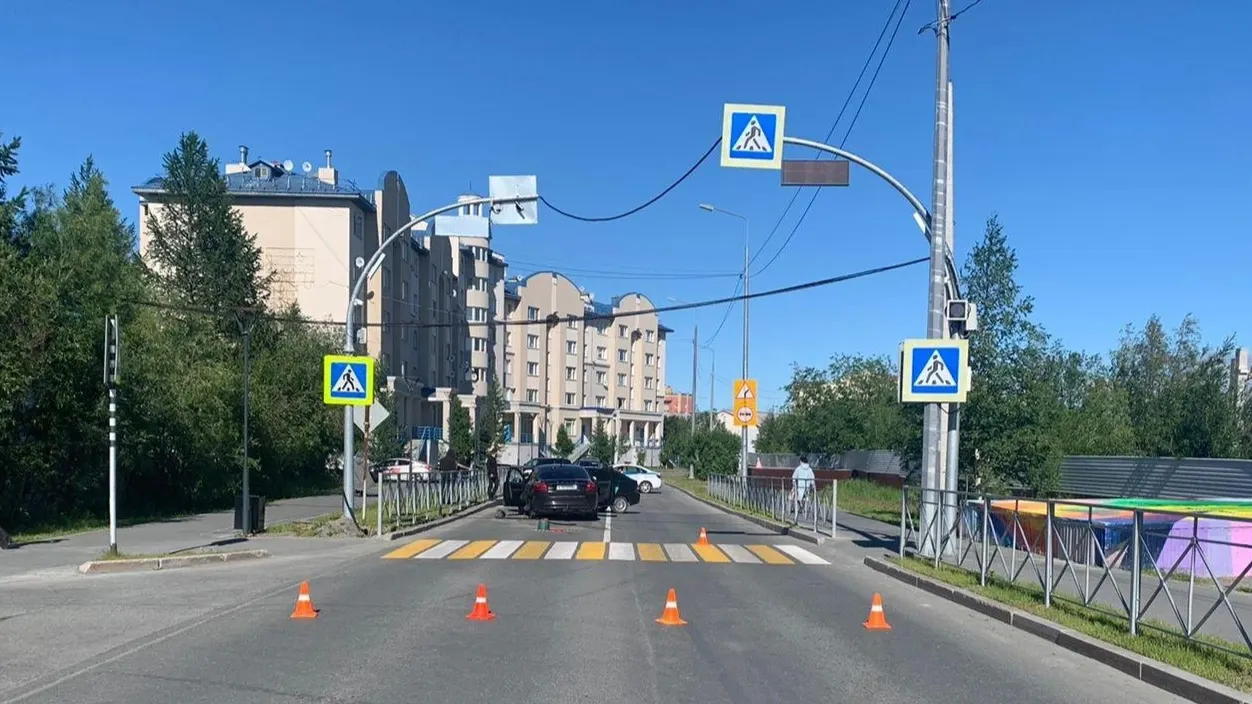 Место происшествия оборудовано умным пешеходным переходом. Фото: УГИБДД по ЯНАО