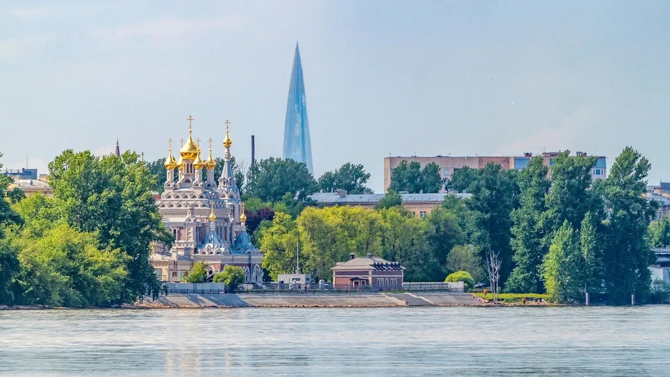 Храм Радости Всех скорбящих в Санкт-Петербурге. Фото: Vlad Rakin/Shutterstock/Fotodom