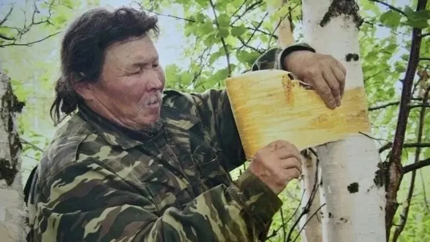 Геннадий Ефремович Хартаганов – юх эваӆт эватты тус ясаӊ нэӊху ос.Хор: vk Мой Питляр