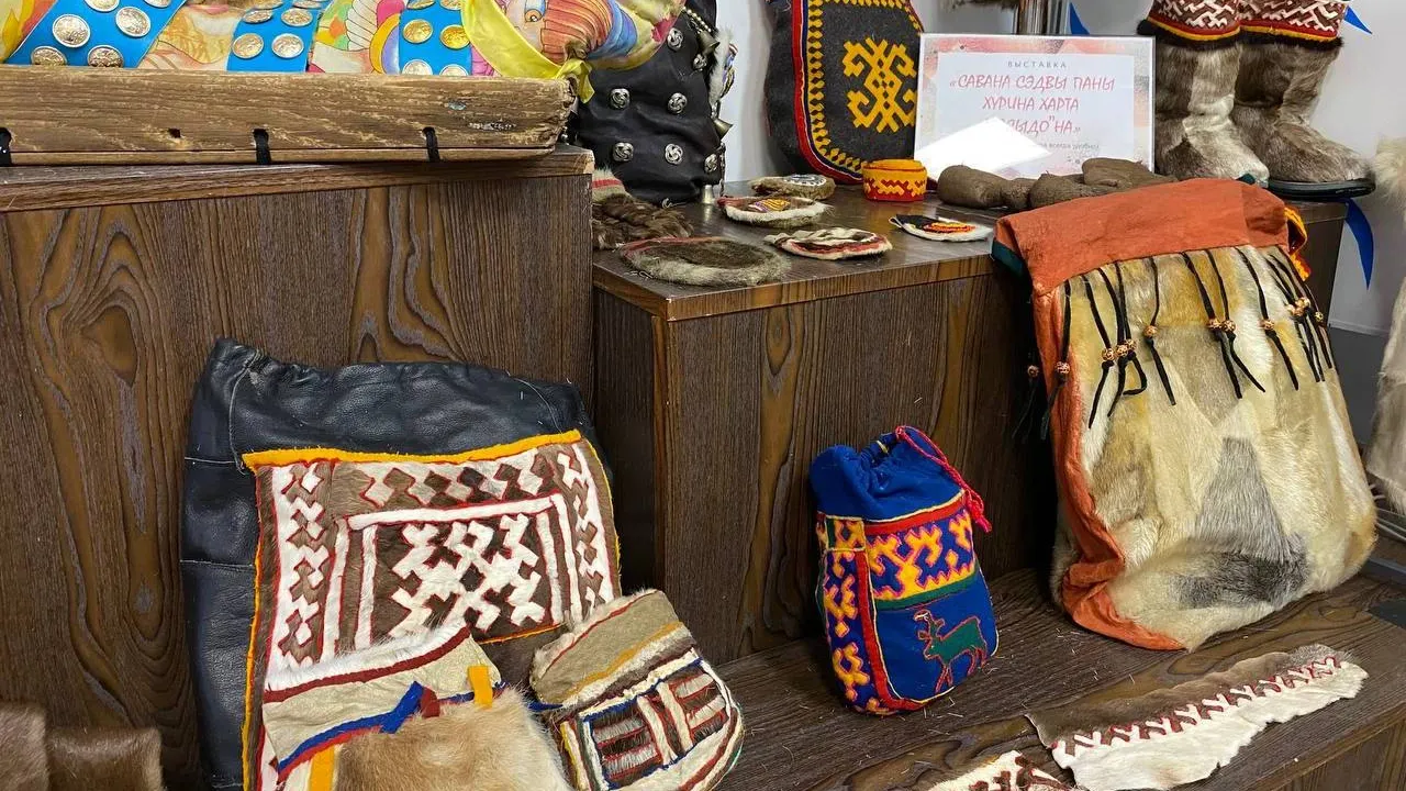 Женские сумочки.  Фото: Анастасия Ульянова / "Ямал-Медиа"