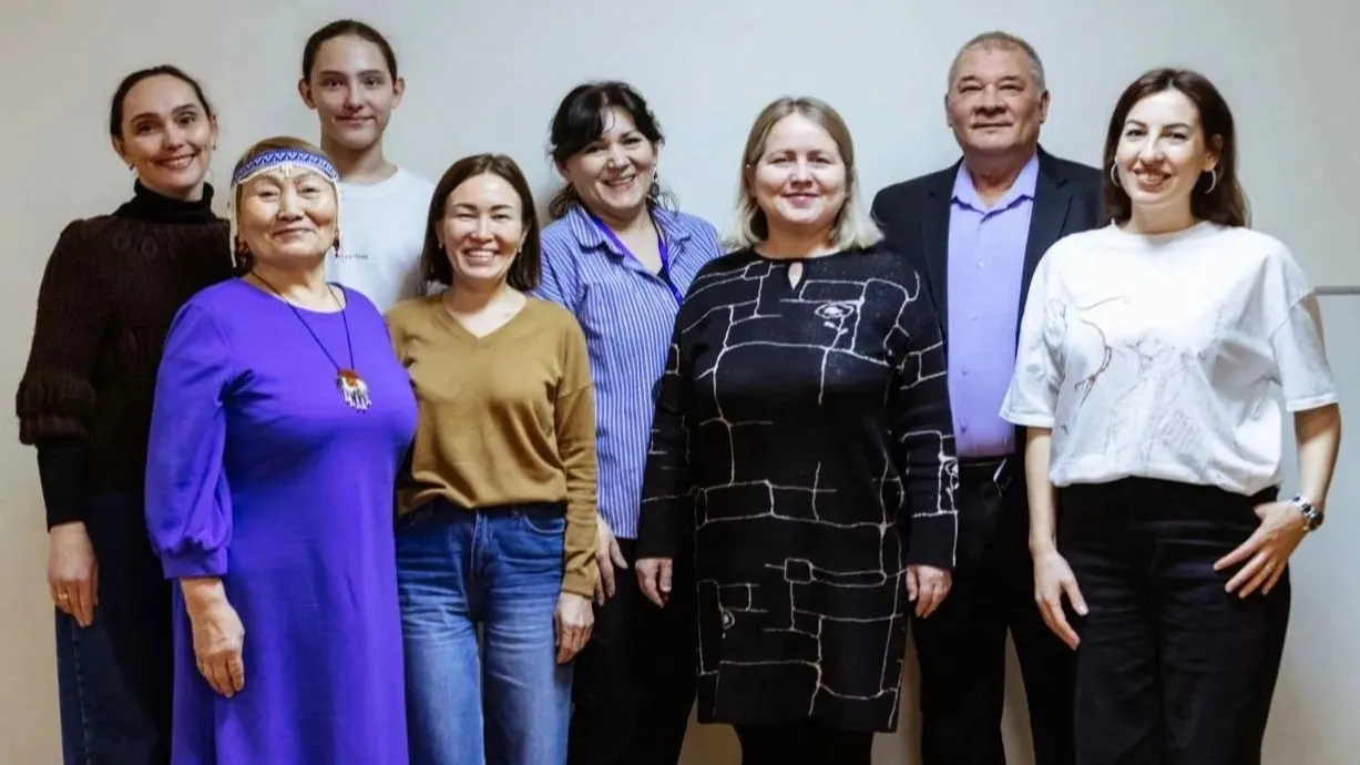 Хун муӊ и юр, и номас яха понӆув – туп щи порана муӊ наӊк юх иты таксарат. Хор: Любовь Возелова