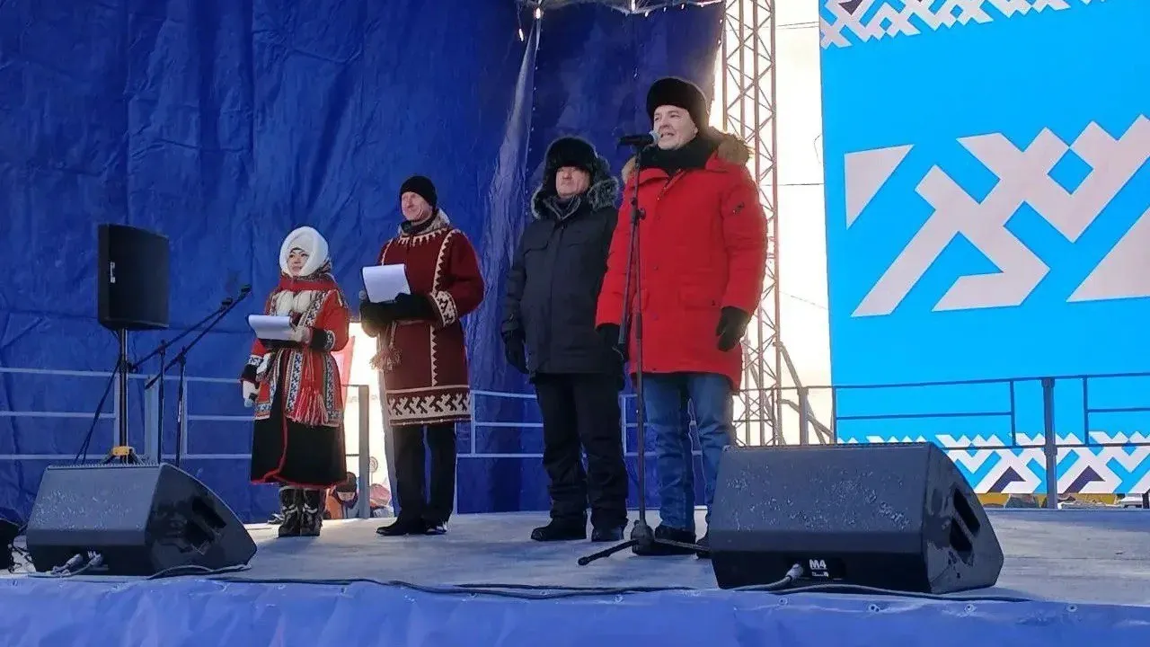 Д. Артюхов открыл в Надыме XXX Открытые соревнования оленеводов. Фото: Махаббат Окружко / «Ямал-Медиа»