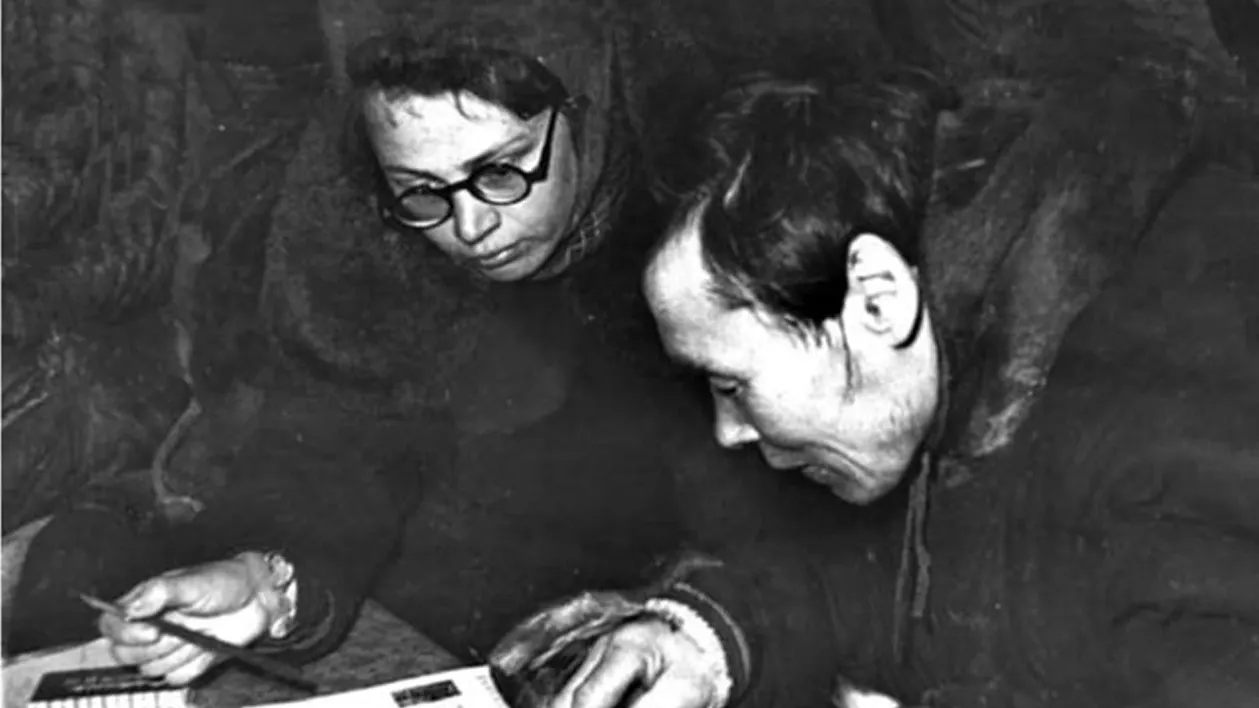 Сидяӈг: О.А. Тренинаʼ архивхад ханавы