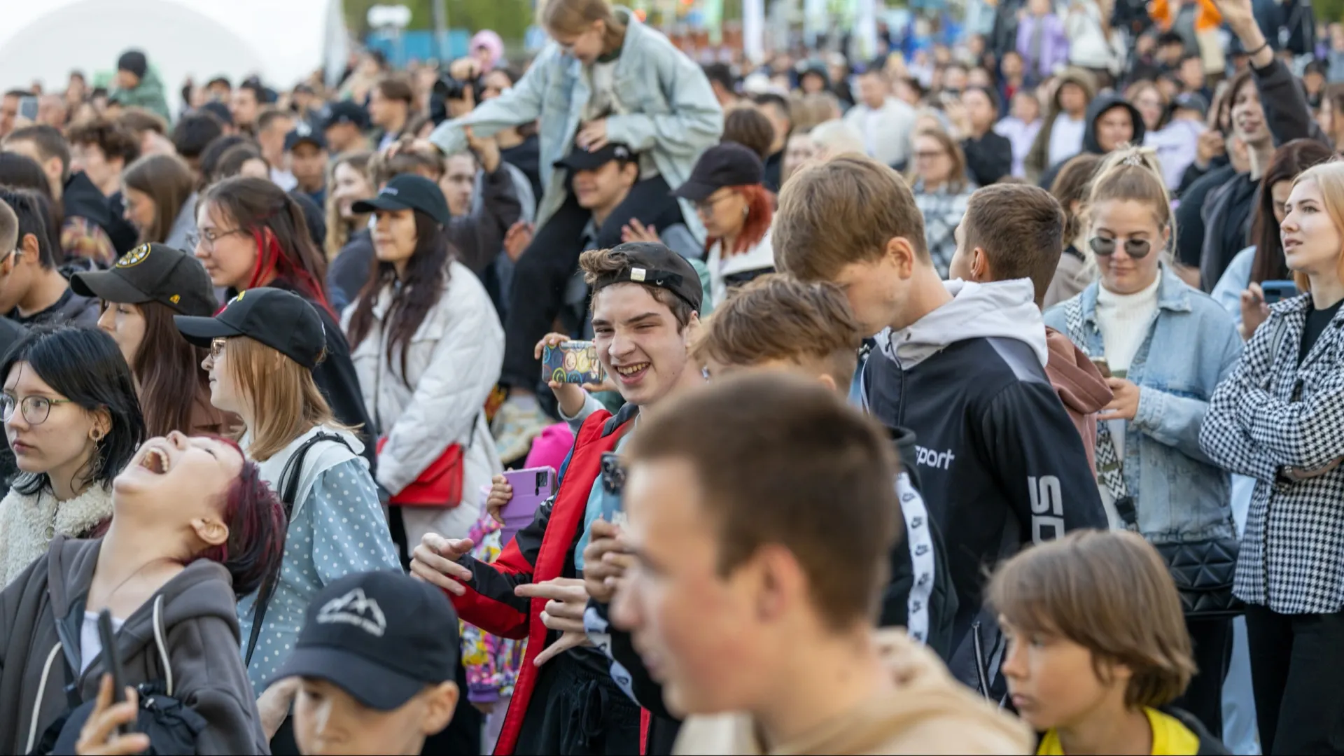 День молодежи в России в 2025 году отметят 28 июня. Фото: Фёдор Воронов / «Ямал-Медиа»