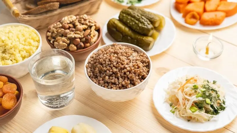 Постная пища. Фото: AntonSAN/Shutterstock/Fotodom