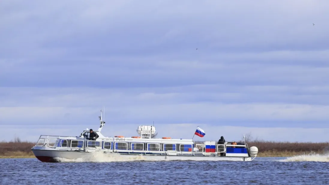  При проведении культурно-массовых мероприятий движение по воде могут ограничить или запретить. Фото: Андрей Ткачев/«Ямал-Медиа»