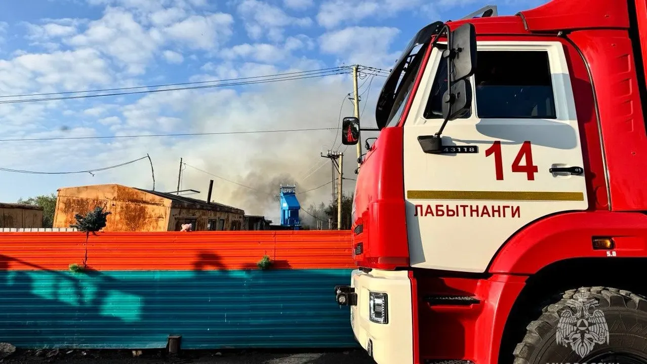 Пожар на ферме в Лабытнанги начался в 06:30. Фото: пресс-служба ГУ МЧС по ЯНАО
