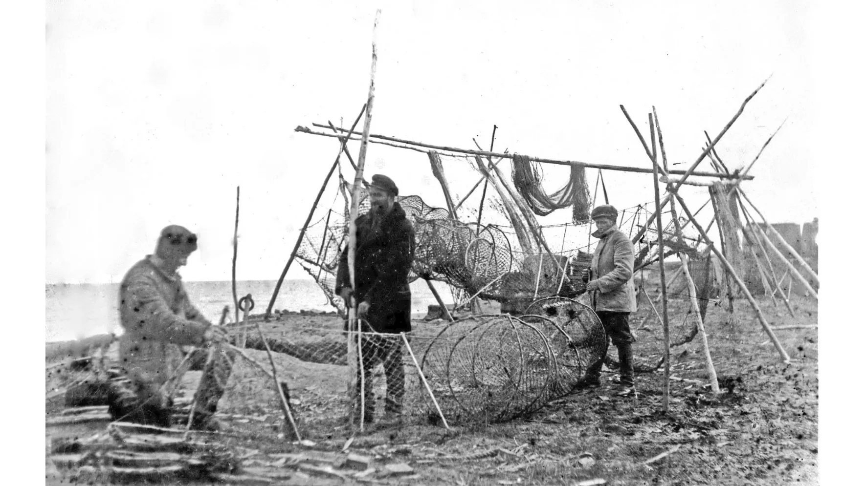 Рыбный промысел на фактории Дровяная, 1936 год. Фото: Владимир Евладов / предоставлено из фондов МВК имени И. С. Шемановского