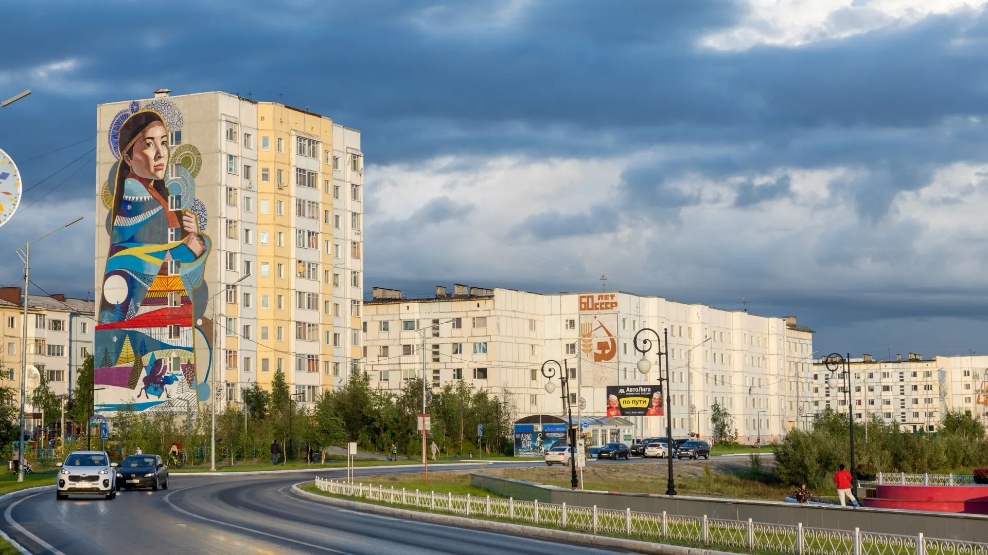Надым готовится к празднику. Фото: Фёдор Воронов / «Ямал-Медиа»