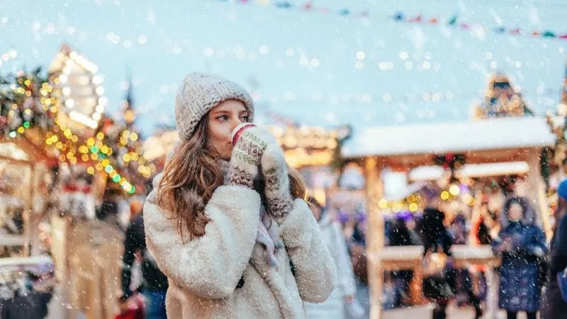Зимняя ярмарка. Фото: Alena Ozerova/Shutterstock/Fotodom Зимняя ярмарка. Фото: Alena Ozerova/Shutterstock/Fotodom