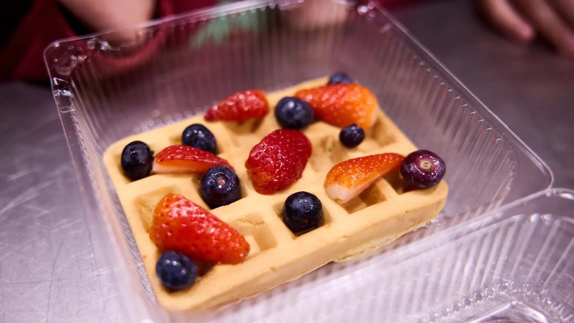 Десерт. Фото: Юрий Здебский / «Ямал-Медиа» 