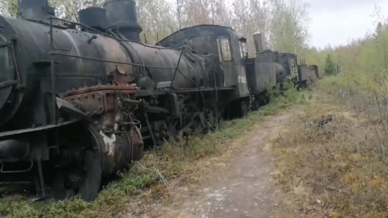 Железнодорожный состав с паровозом. Фото: из личного архива Сергея Кузнецова