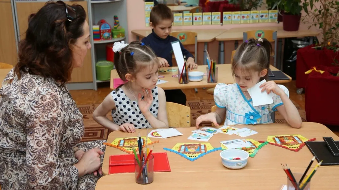 На конкурс приглашают педагогов дошкольного, школьного и среднего профобразования. Фото: предоставлено пресс-службой губернатора ЯНАО