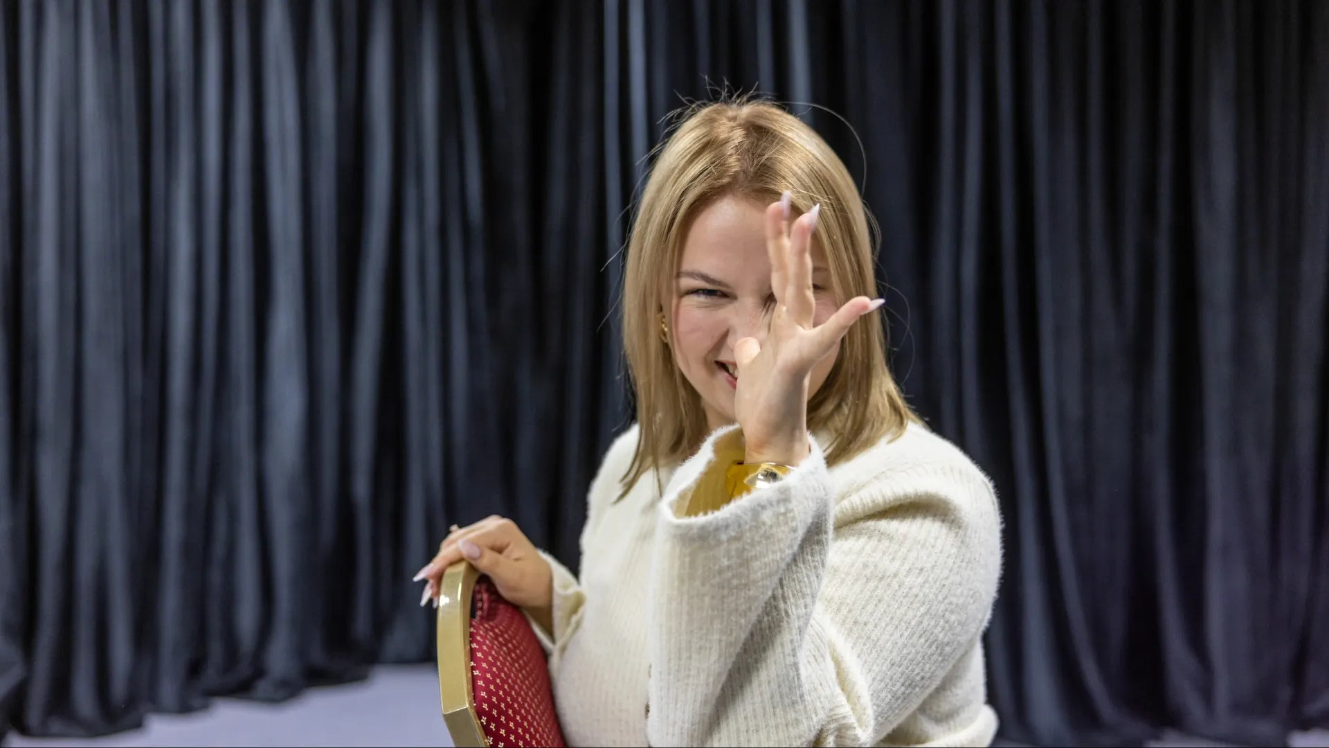 Эмоциональность и открытость помогают Марии Красновой заражать легкостью и оптимизмом окружающих. Фото: Юрий Здебский / «Ямал-Медиа» 