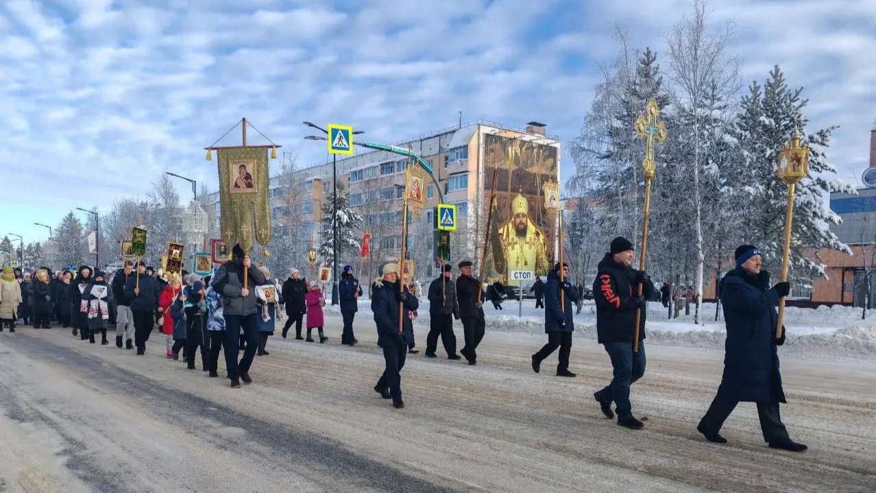 Крестный ход 4 ноября в Муравленко. Фото: администрация Муравленко / t.me/muravlenko_day
