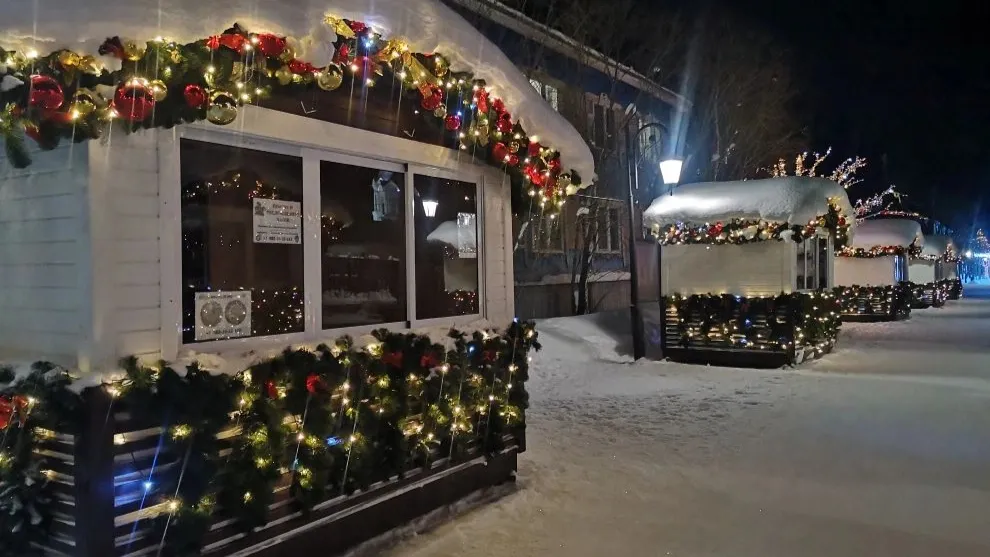 Ярмарочные ряды откроют на пешеходной улице Ленина и в городском саду. Фото: Елена Миленина / "Ямал-Медиа"