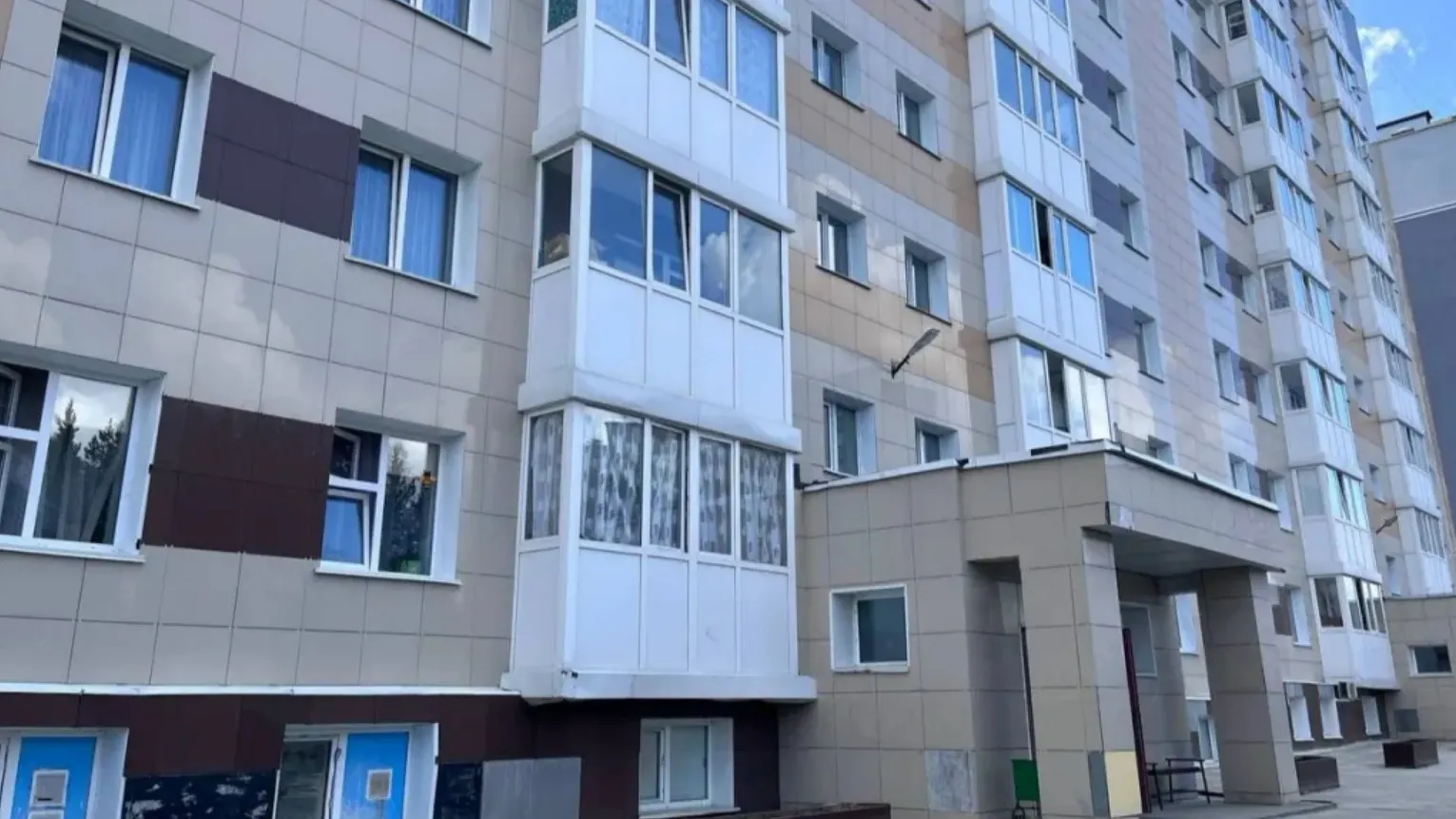 Дом на улице Советской в Ноябрьске, где в ночь на 5 июня погибла девочка. Фото: «Ямал-Медиа»