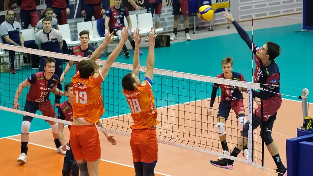 Игры проходят в спорткомплексе «Полярный» с 29 января по 4 февраля. Фото: fakelvolley.ru