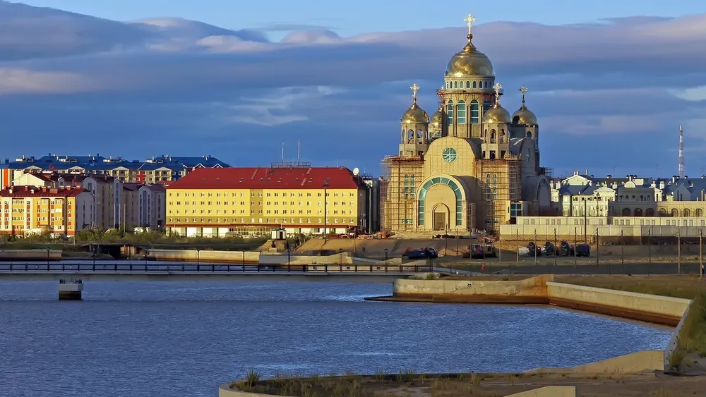 Салехард — один из самых "молодых" городов России. Фото: Fed24/Shutterstock/ФОТОДОМ