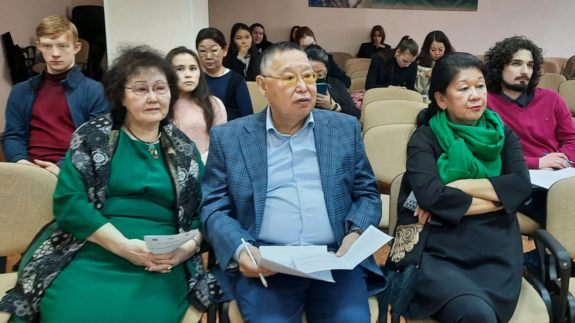 Овс мув шимӆаң мир хоятат А. И. Герцен нэмпи институтан рупитты па утаӆтыты ёх. Хор: Аллина Тоярова.