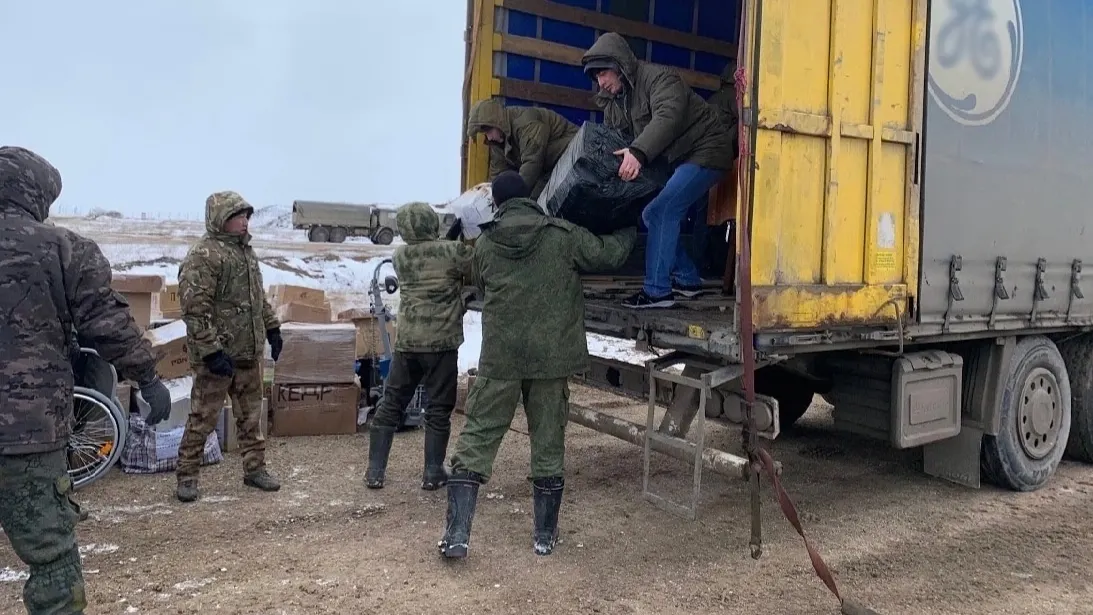 Десантники отправили более 100 тонн груза в зону СВО. Фото: vk.com/sdrvdv89