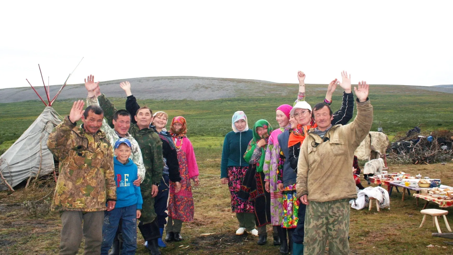 Кеван яңхты ёхӆув вуӆы хорыӆысат, пойкащисат, йи хот хоятӆаӆ, йи ратаң рутӆаӆ пиӆан йи пасан суран актащисат. Хор: Геннадий Кельчин.