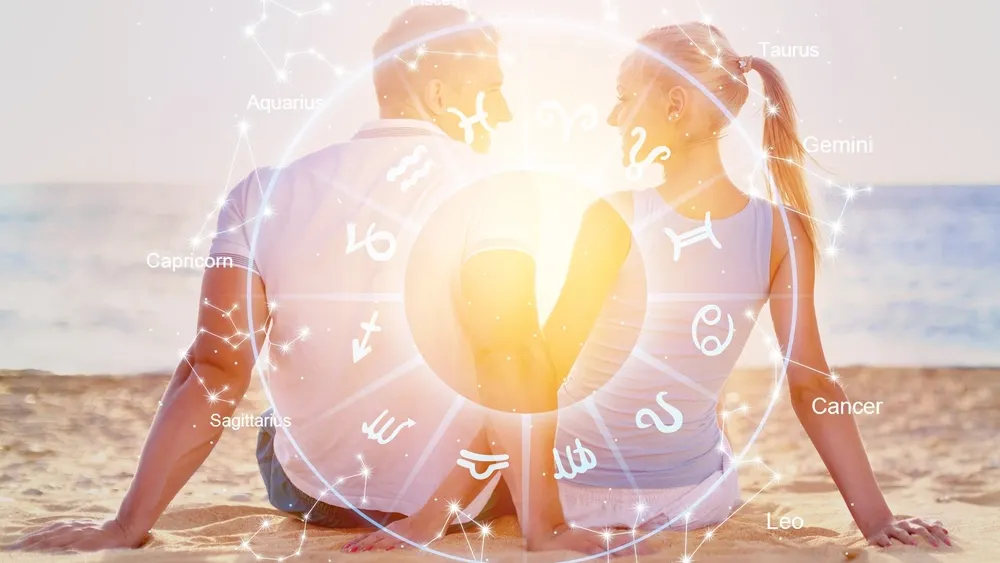 Гороскоп для всех знаков Зодиака на 6 августа 2022 года. Billion Photos / Shutterstock.com