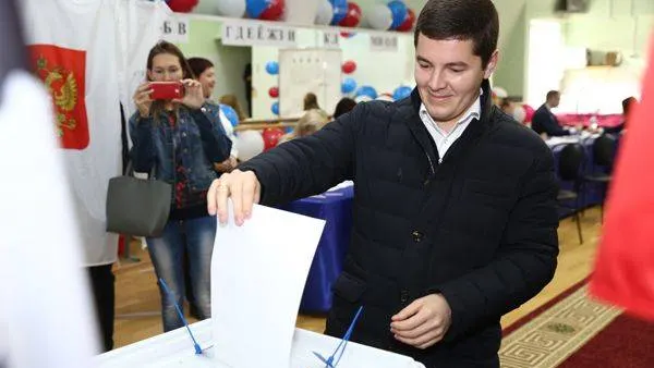 КРАСНЫЙ СЕВЕР