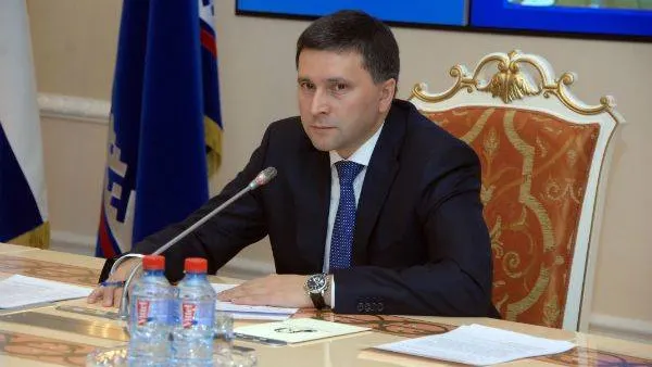 КРАСНЫЙ СЕВЕР