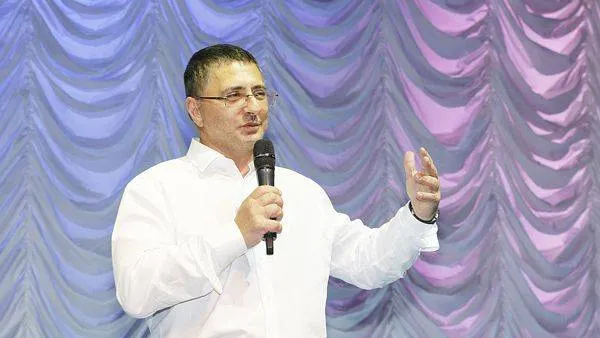   КРАСНЫЙ СЕВЕР