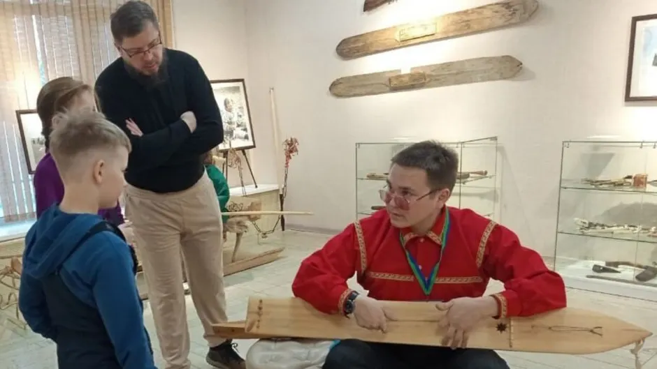 Нарсъюхан ёнтты утаӆтаӆайт. Хор: vk.com/popovolegshur